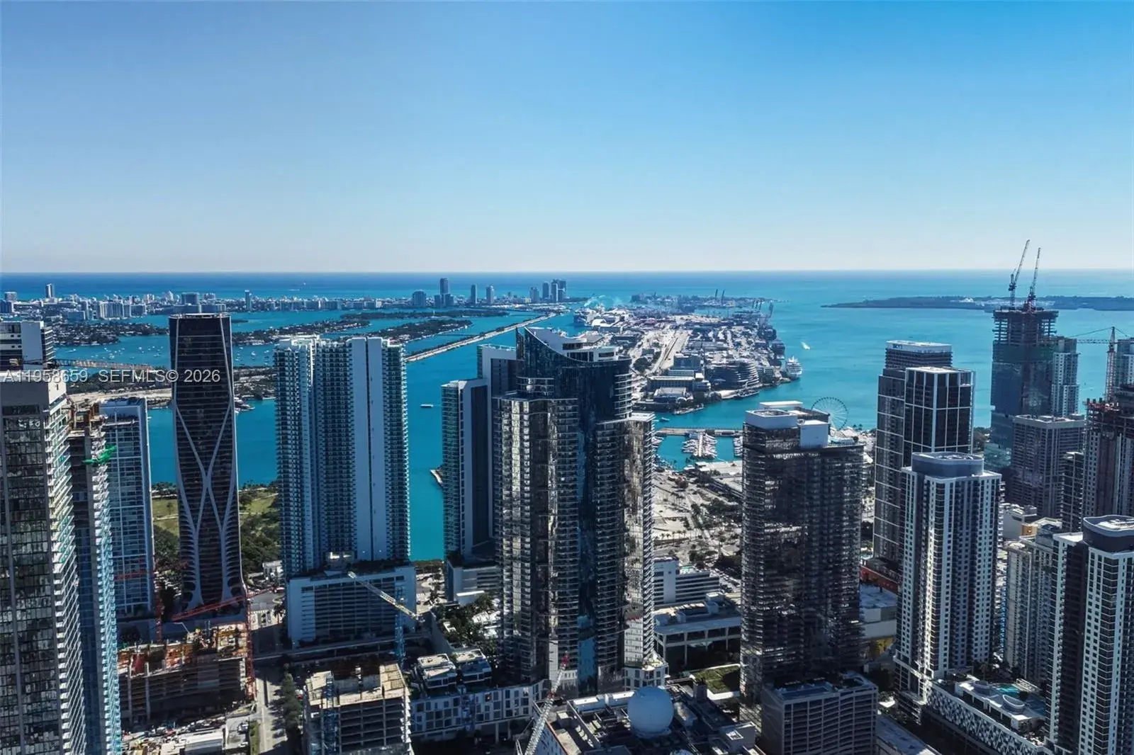 851 NE 1st Ave # 4303, Miami FL 33132