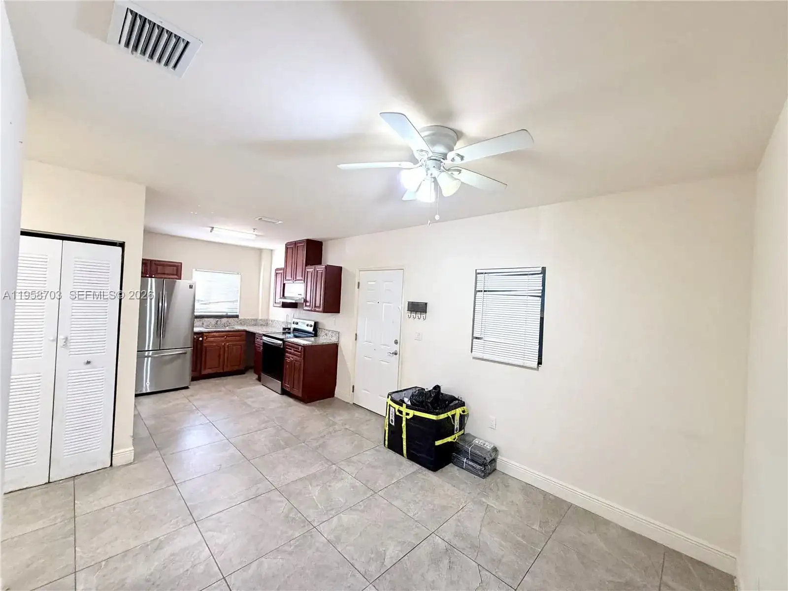 1830 nw 1st # 3, Miami FL 33125 photo 5