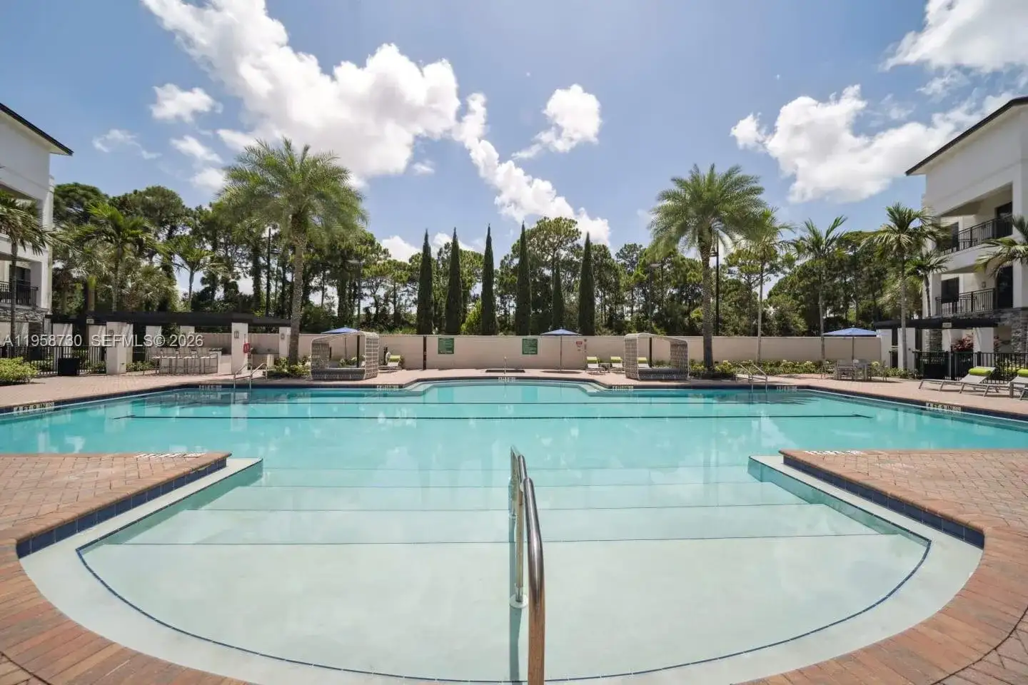 3333 Central Gardens Circle, Palm Beach Gardens FL 33418 photo 2