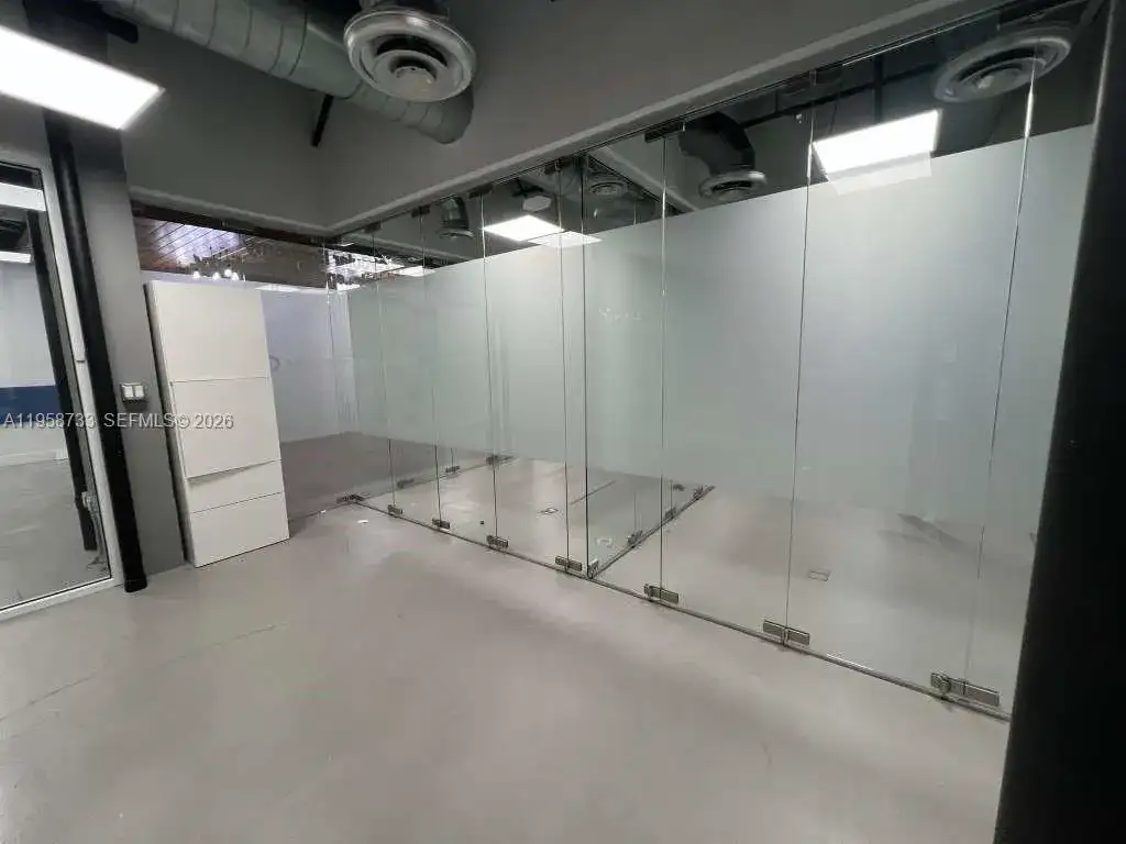 20200 W Dixie Hwy # 1008, Miami FL 33180 photo 5