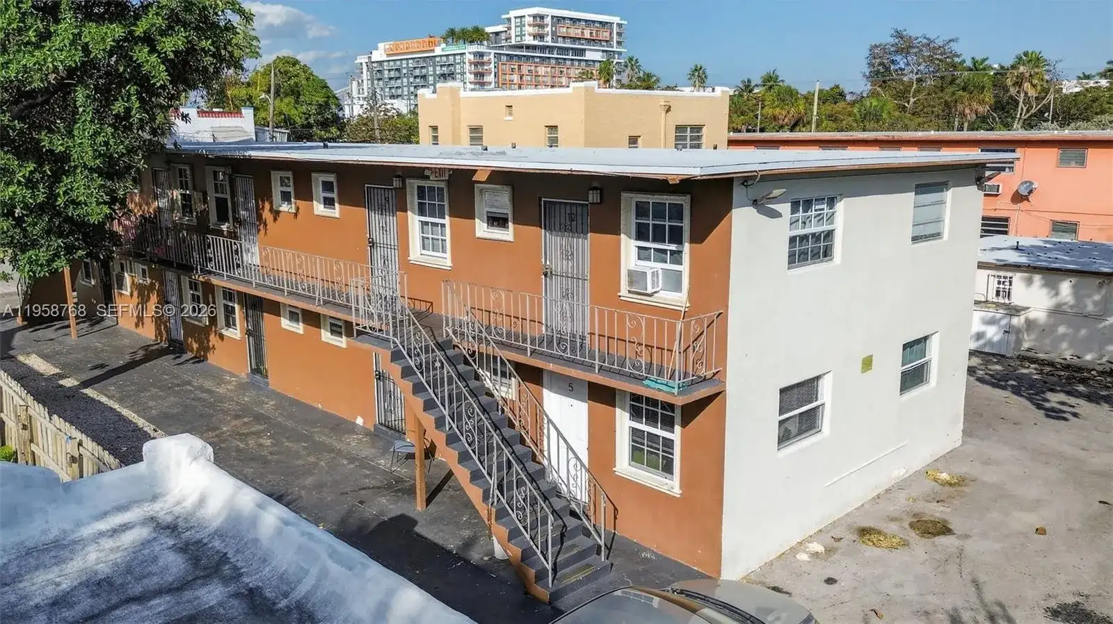 1736 NW 19th St, Miami FL 33125 photo 3