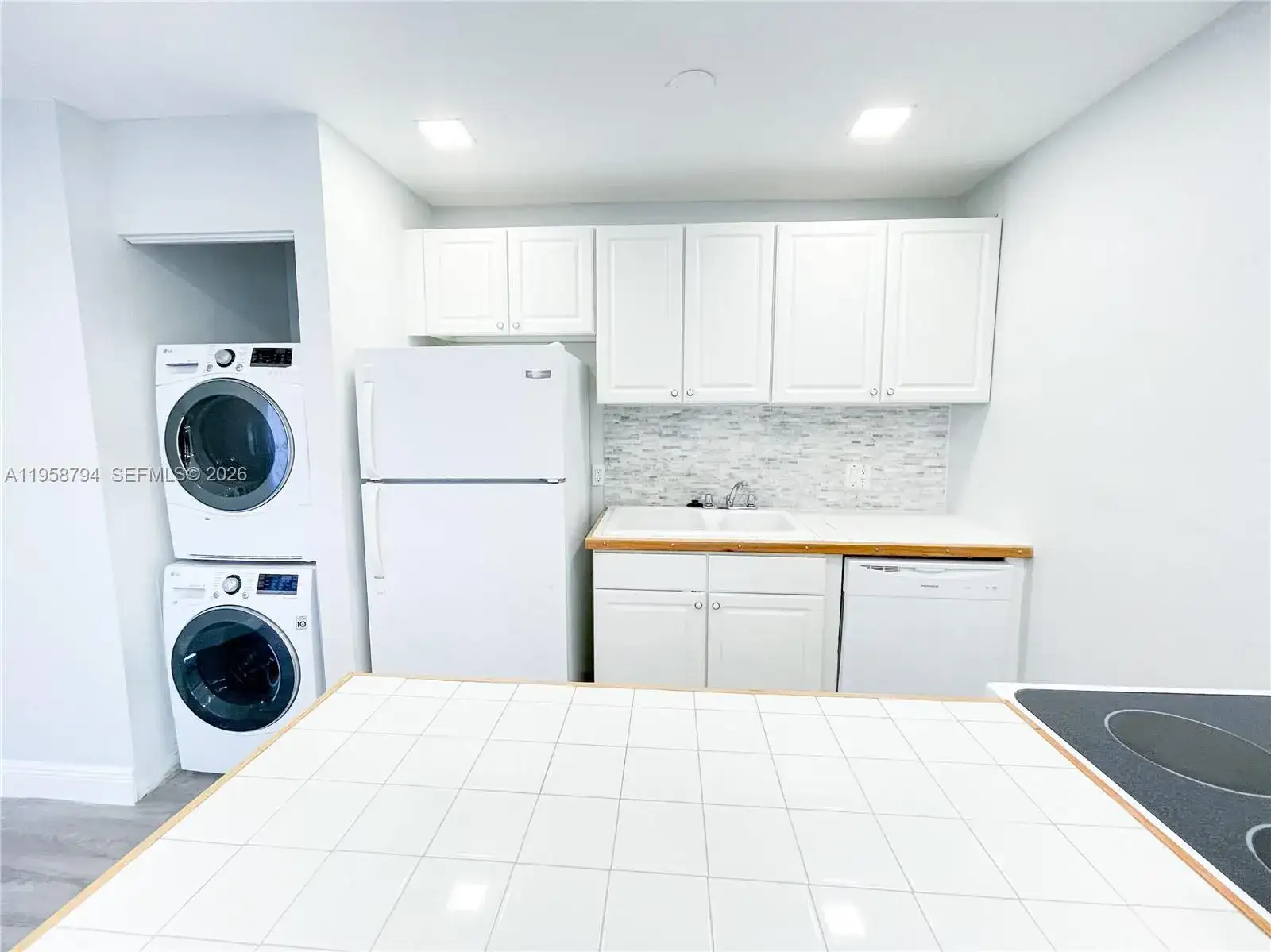 1826 My Place, West Palm Beach FL 33417 photo 5