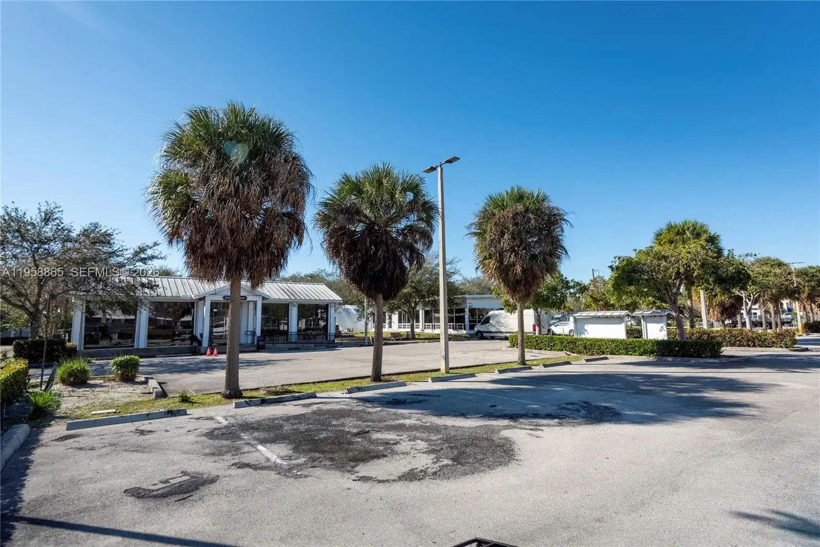 2980 W Oakland Park Blvd, Oakland Park FL 33311 photo 2