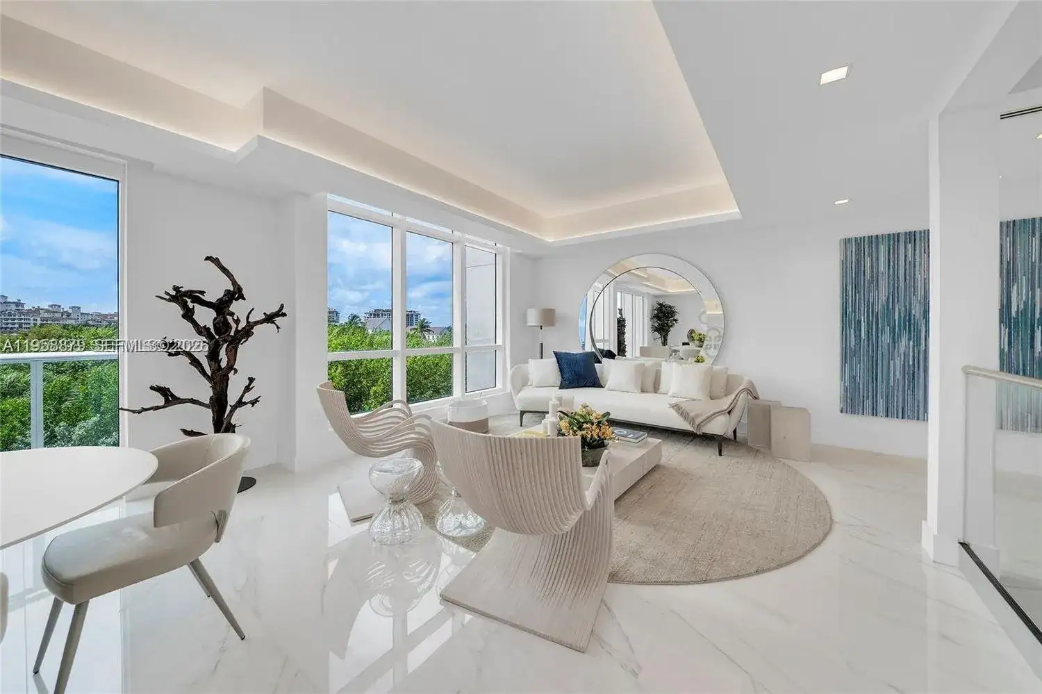 100 S Pointe Dr # 13, Miami Beach FL 33139 photo 3