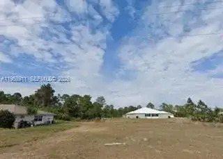 2232-2234 FAIRWAY DR, Lehigh Acres FL 33973