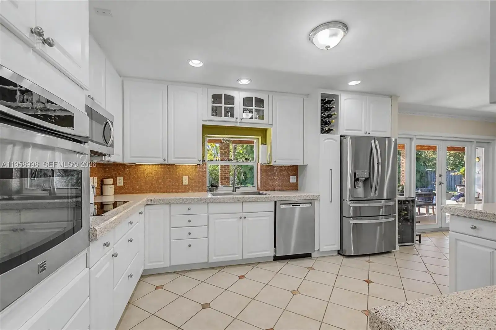 7950 SW 161st St, Palmetto Bay FL 33157 photo 4
