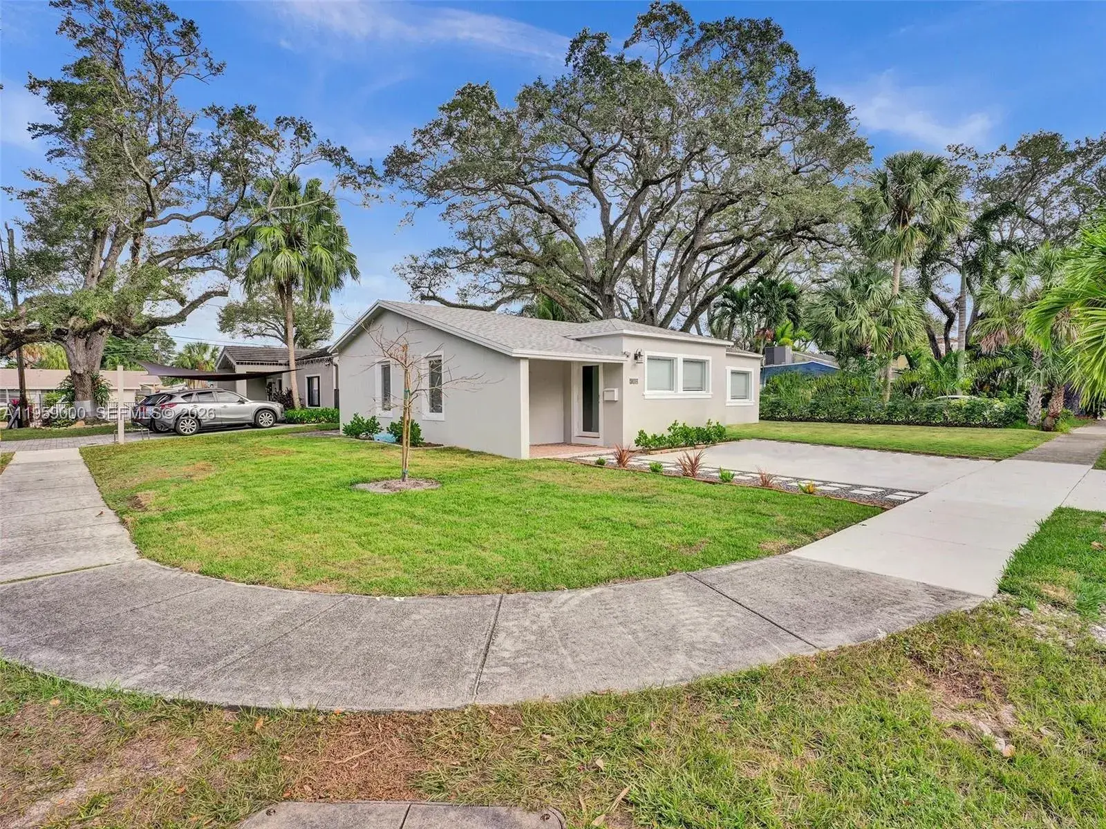 937 SW 17th St, Fort Lauderdale FL 33315