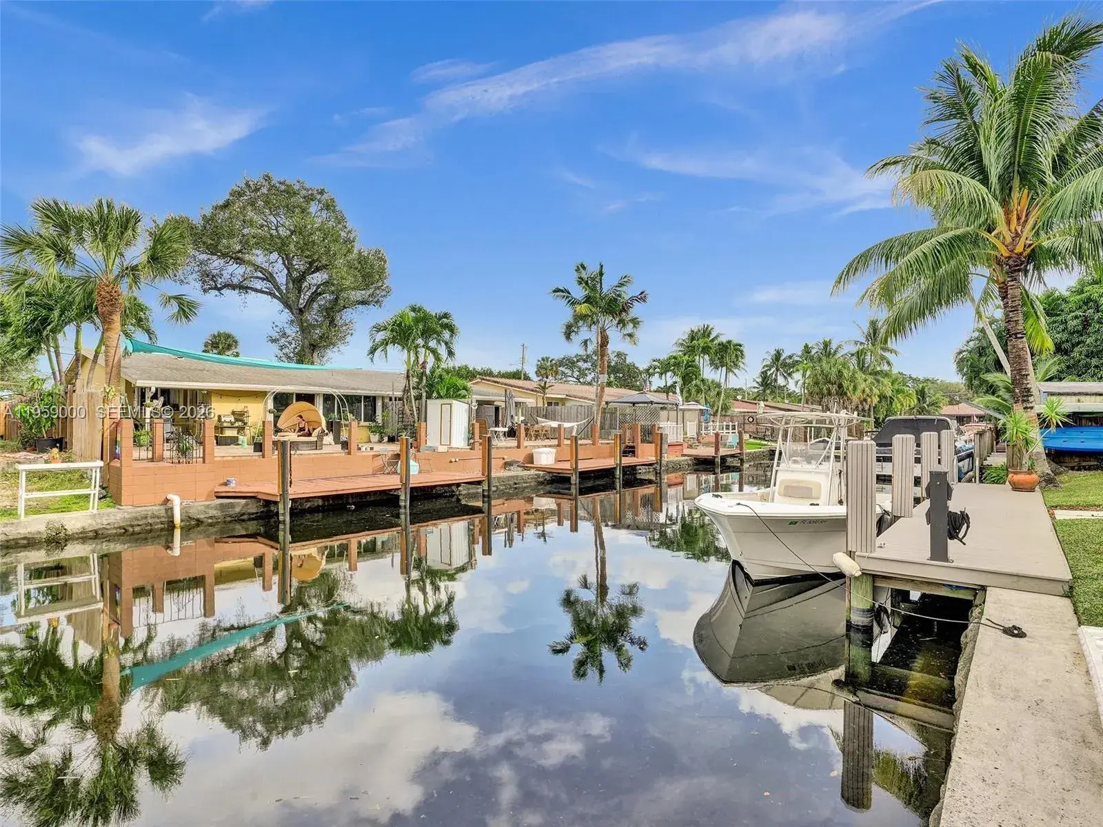 937 SW 17th St, Fort Lauderdale FL 33315