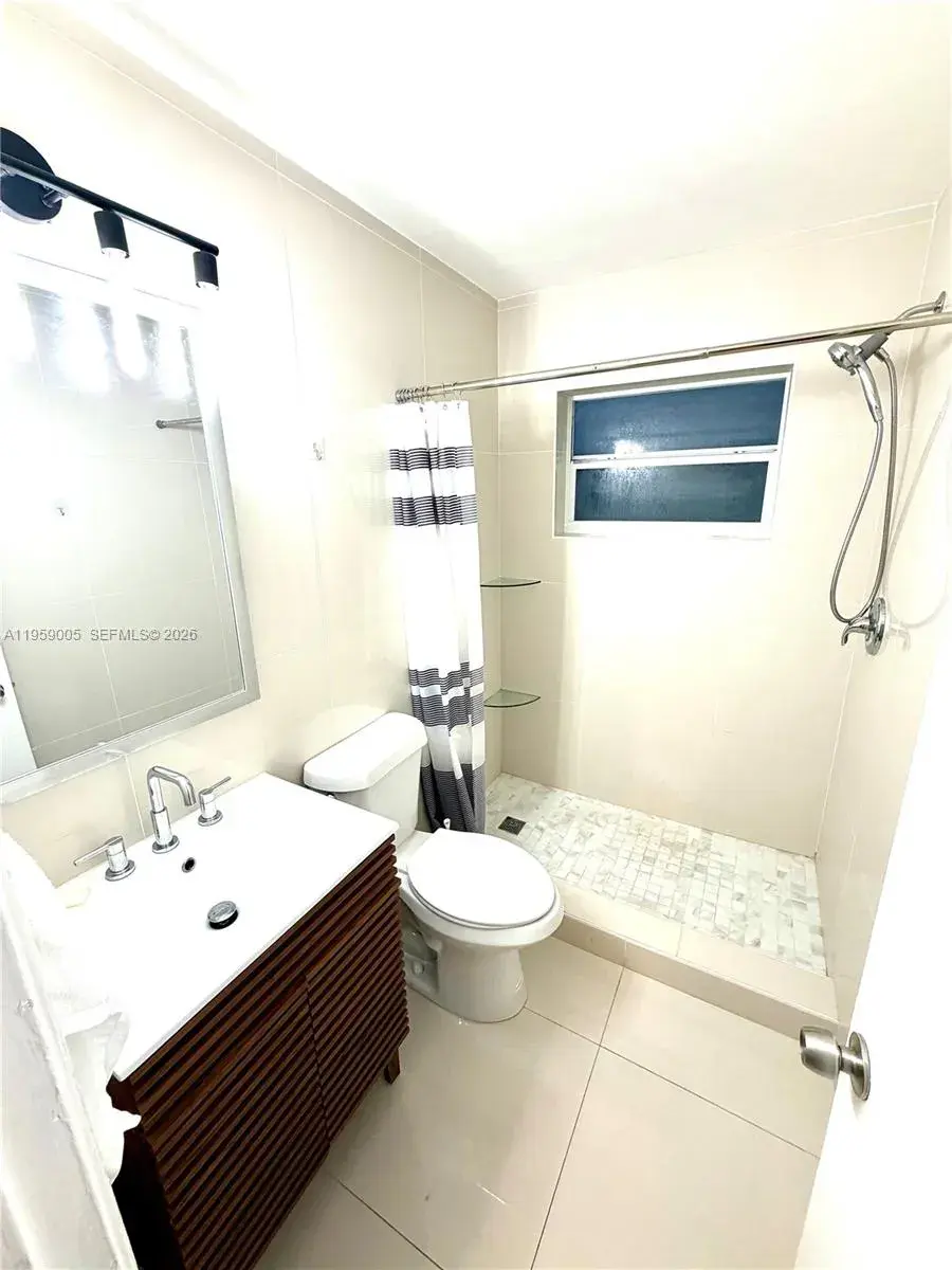 1859 Wiley St # 3, Hollywood FL 33020