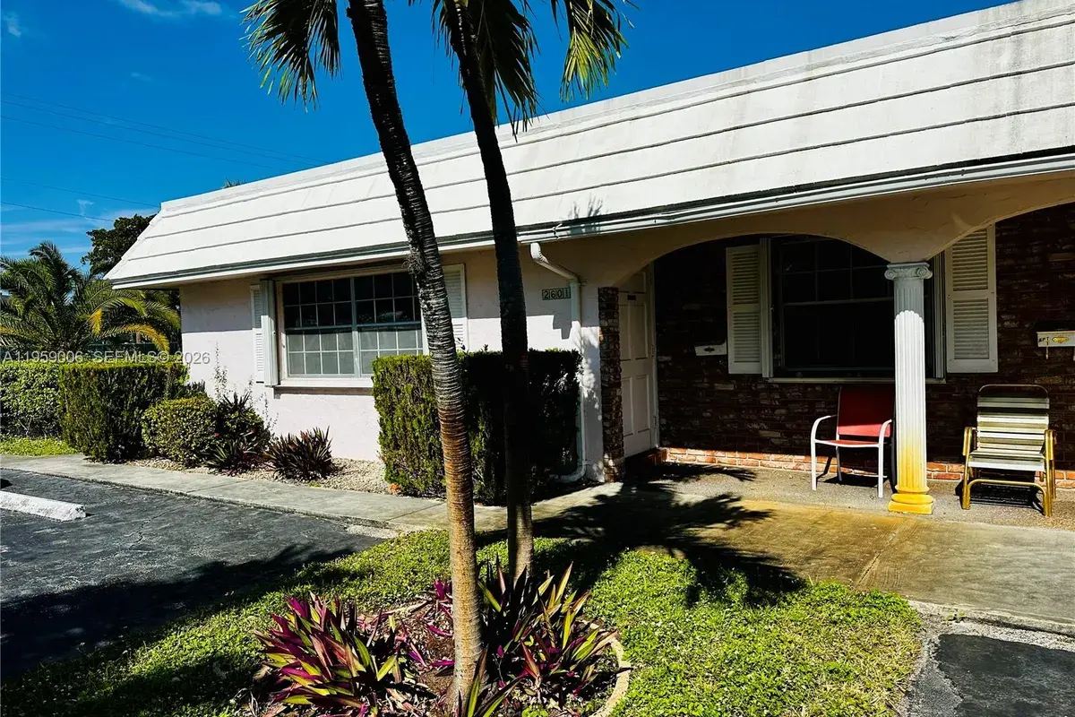 2601 NE 32nd St # 2, Fort Lauderdale FL 33306