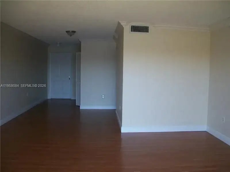 9359 Fontainebleau Blvd # F203, Miami FL 33172 photo 4