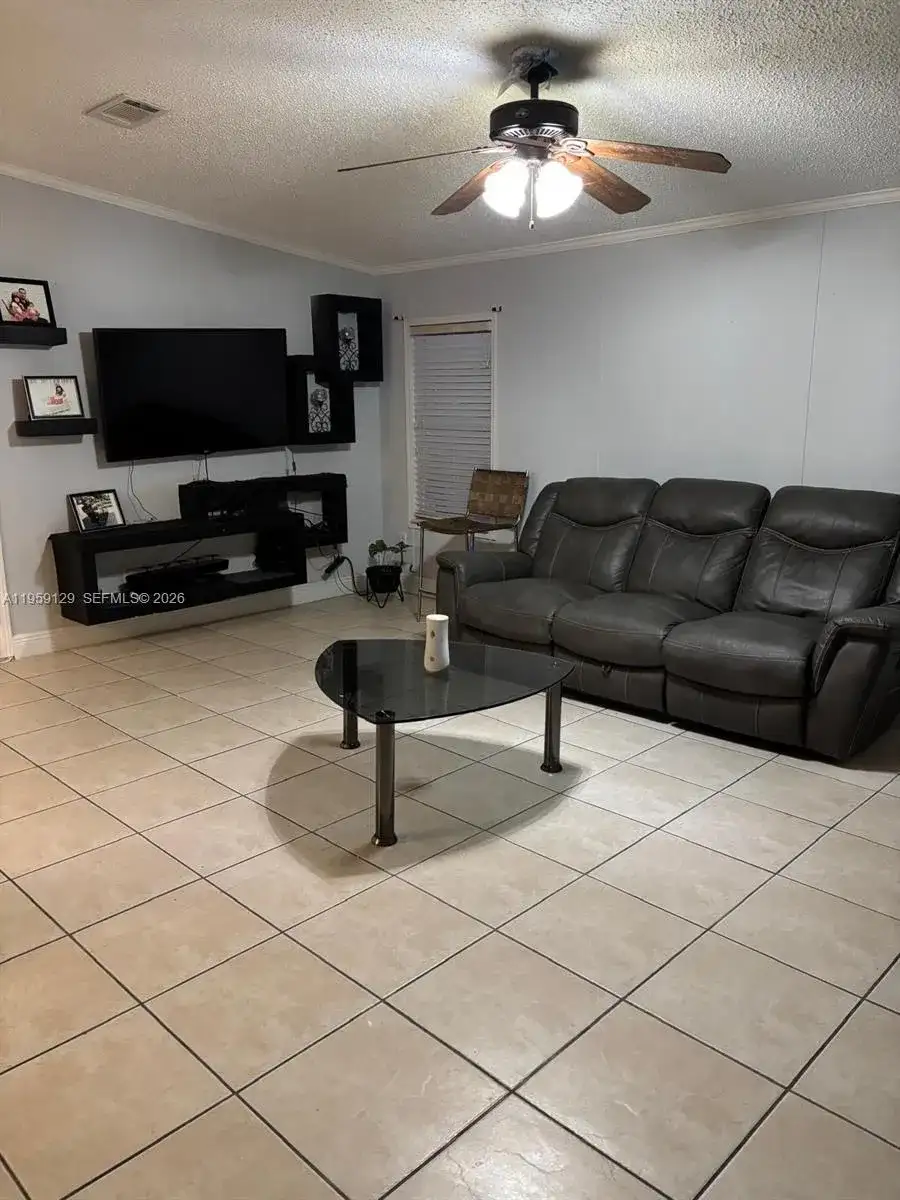 19800 SW 180th Ave #189, Miami FL 33187 photo 4