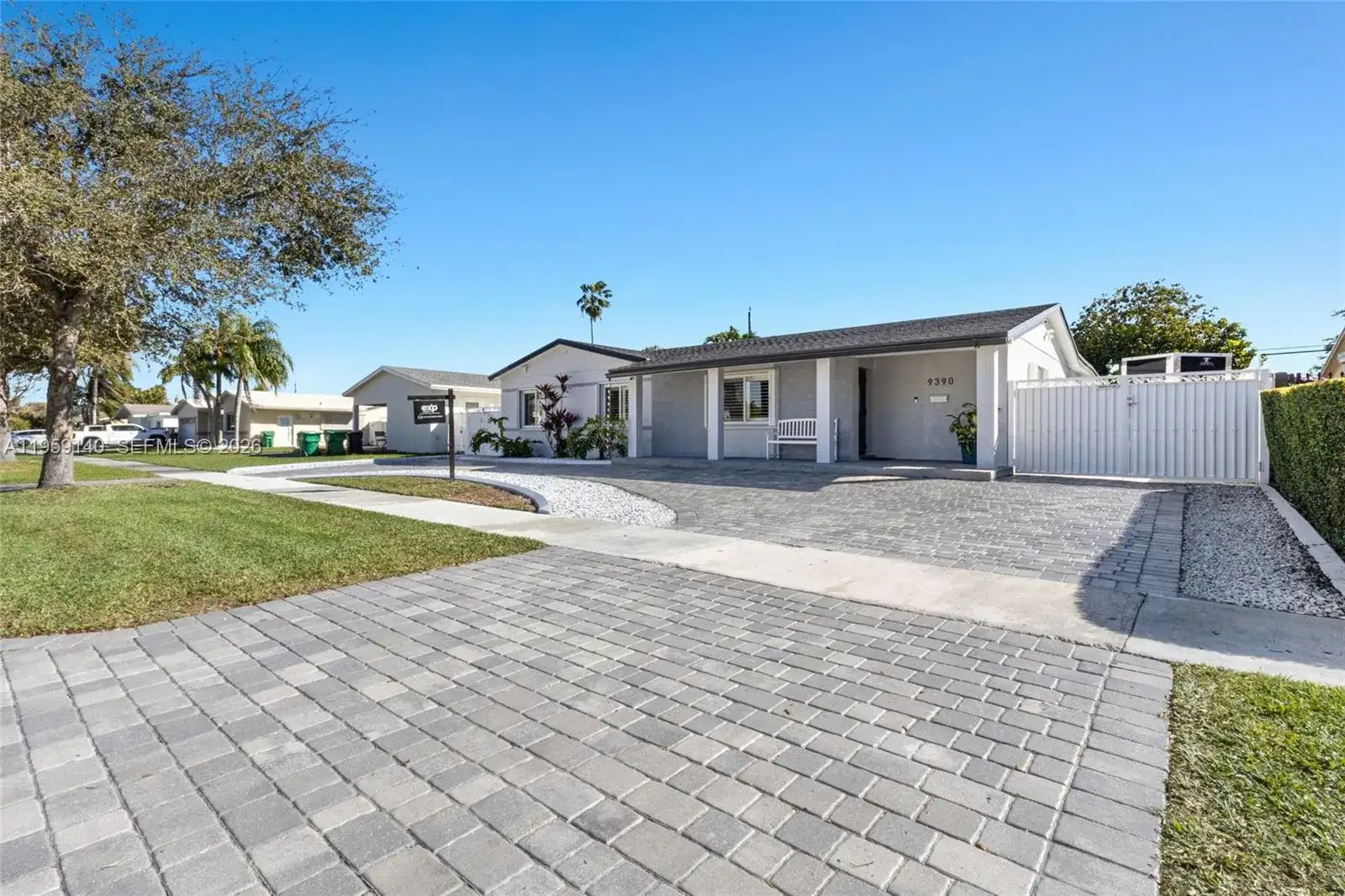 9390 SW 190th St, Cutler Bay FL 33157 photo 3