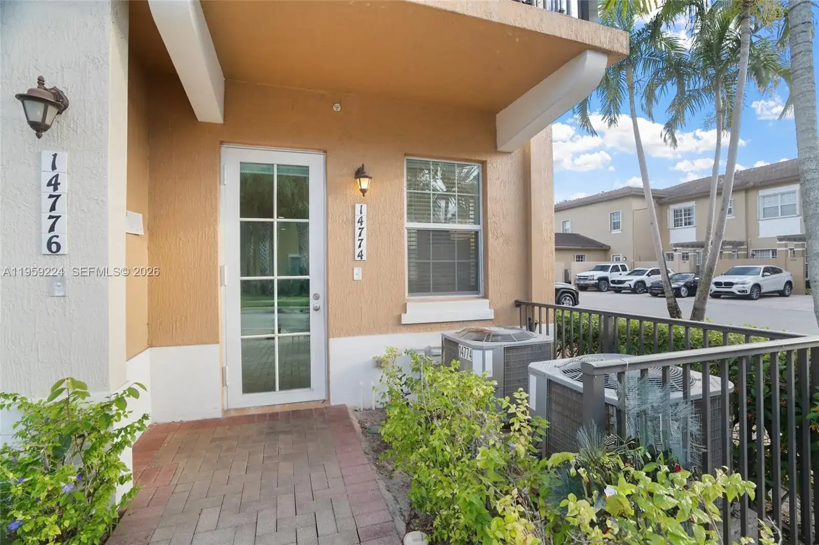 14774 SW 10th St # 10502, Pembroke Pines FL 33027 photo 5
