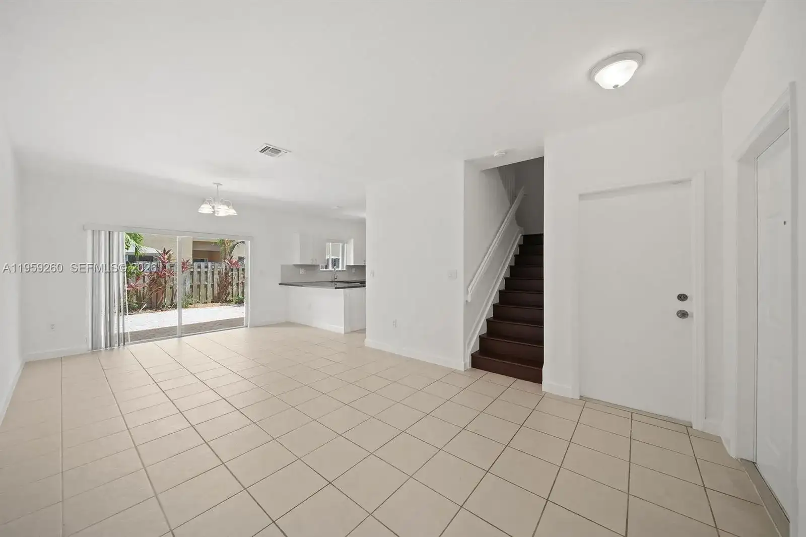 21459 SW 86th Pl, Cutler Bay FL 33189 photo 5