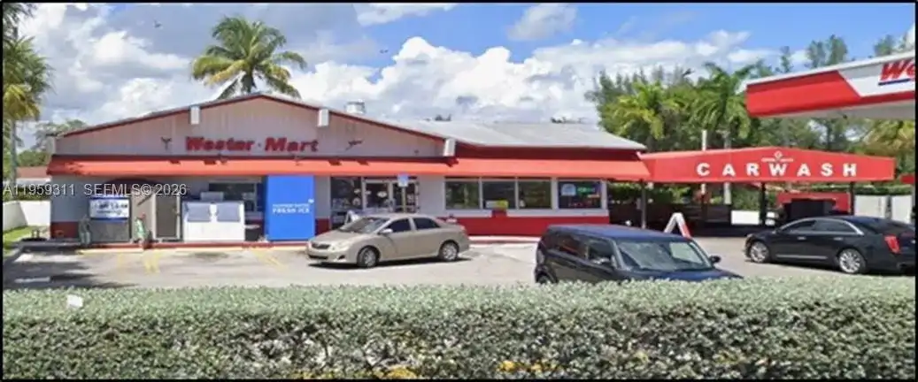 Confidential, North Miami FL 33161
