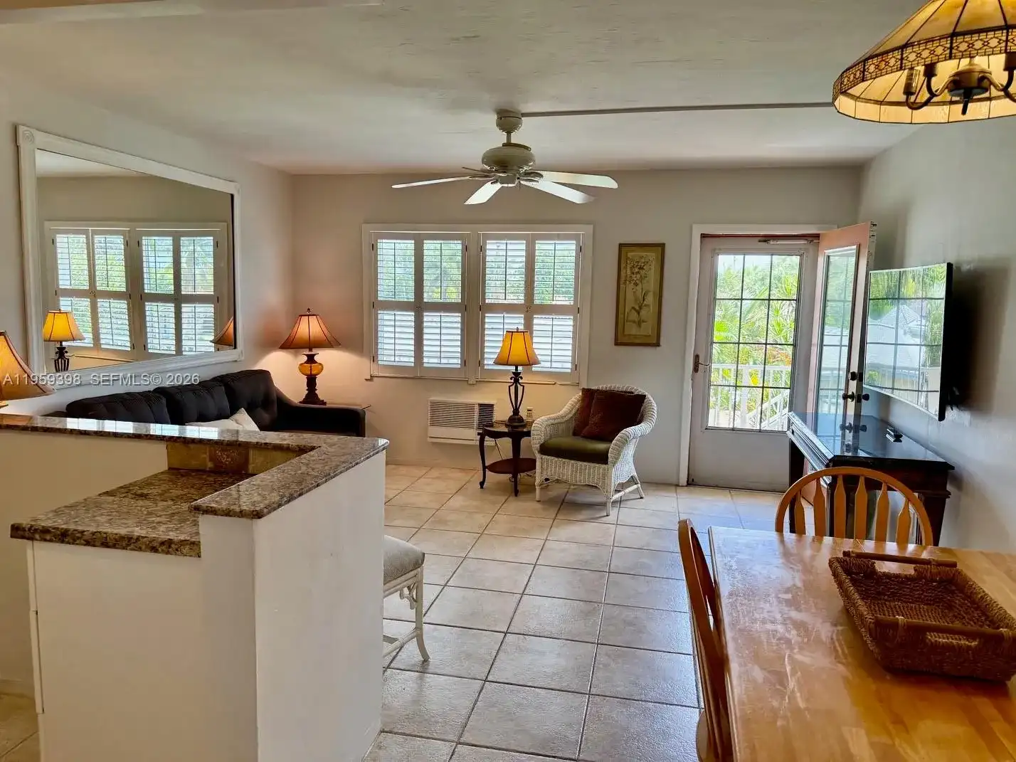 301 E Mcnab Rd # 205, Pompano Beach FL 33060