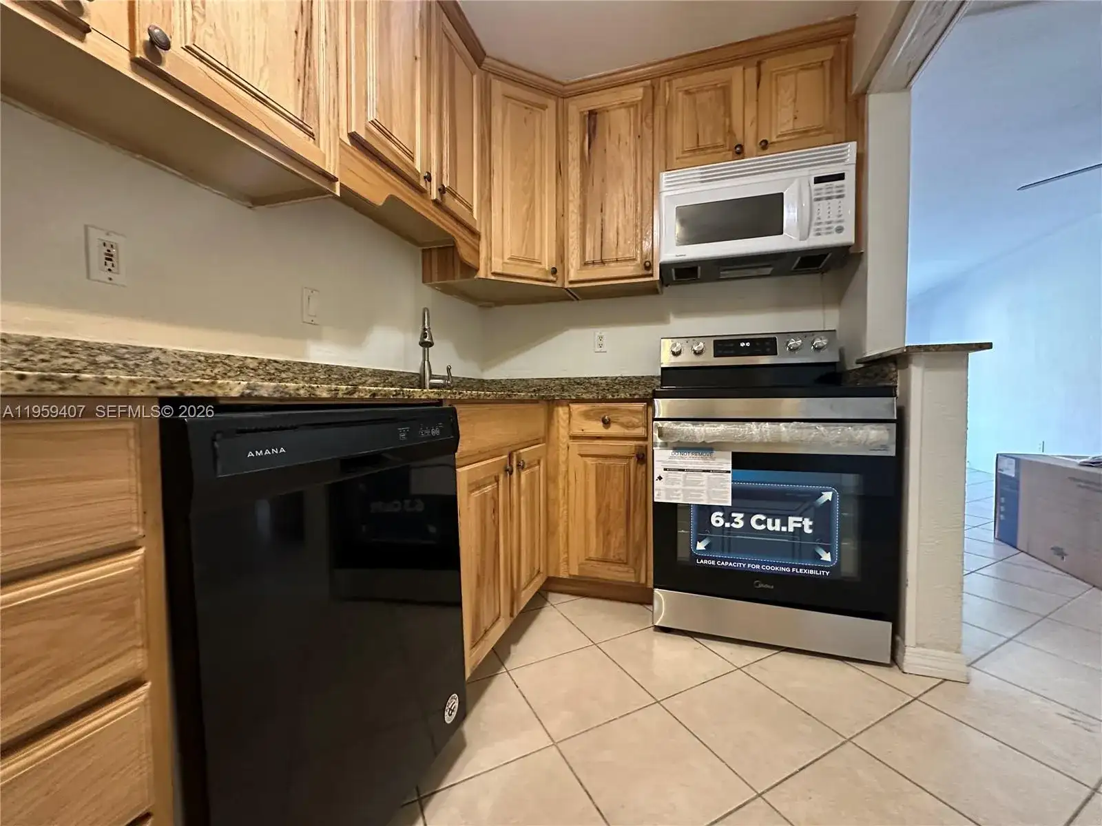 8650 SW 67th Ave # 1032, Pinecrest FL 33156 photo 3