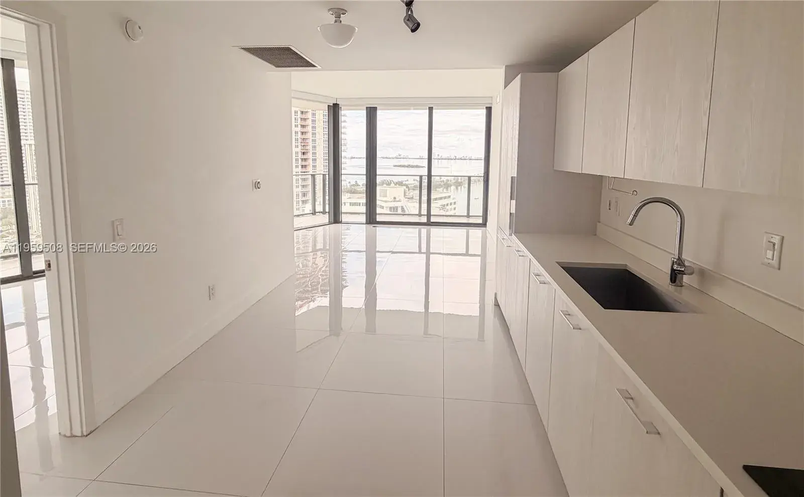 501 NE 31st St # 1701, Miami FL 33137