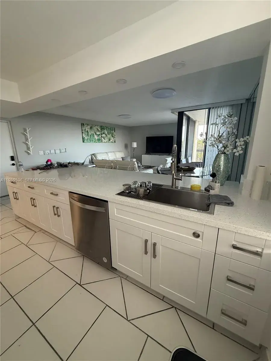 825 Egret Cir # 511, Delray Beach FL 33444