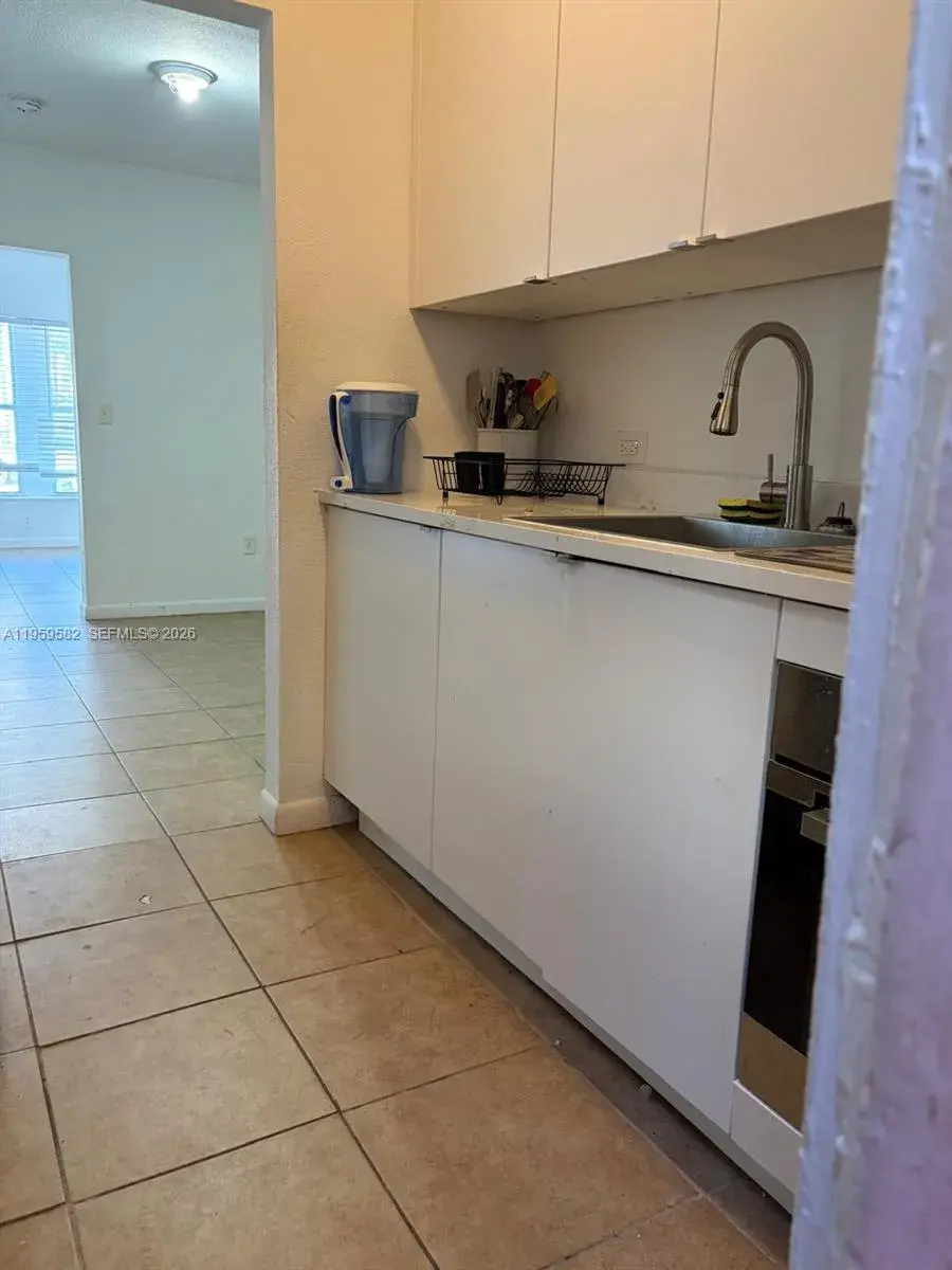 1612 Harrison # 2, Hollywood FL 33020