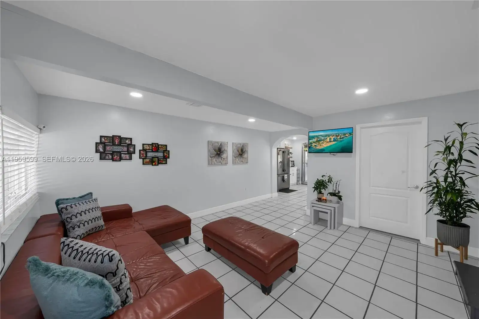 11021 SW 4th St, Sweetwater FL 33174 photo 4