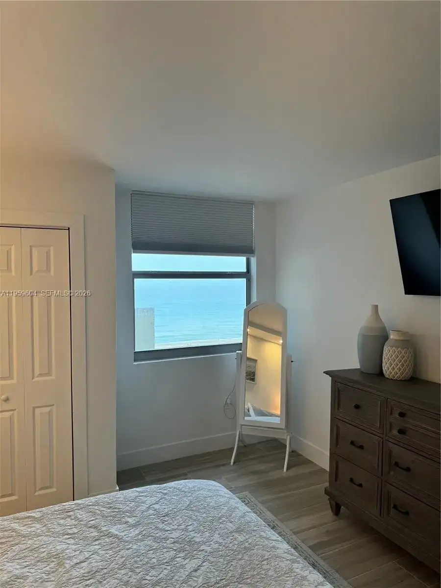 9273 Collins Ave # 810, Surfside FL 33154 photo 4