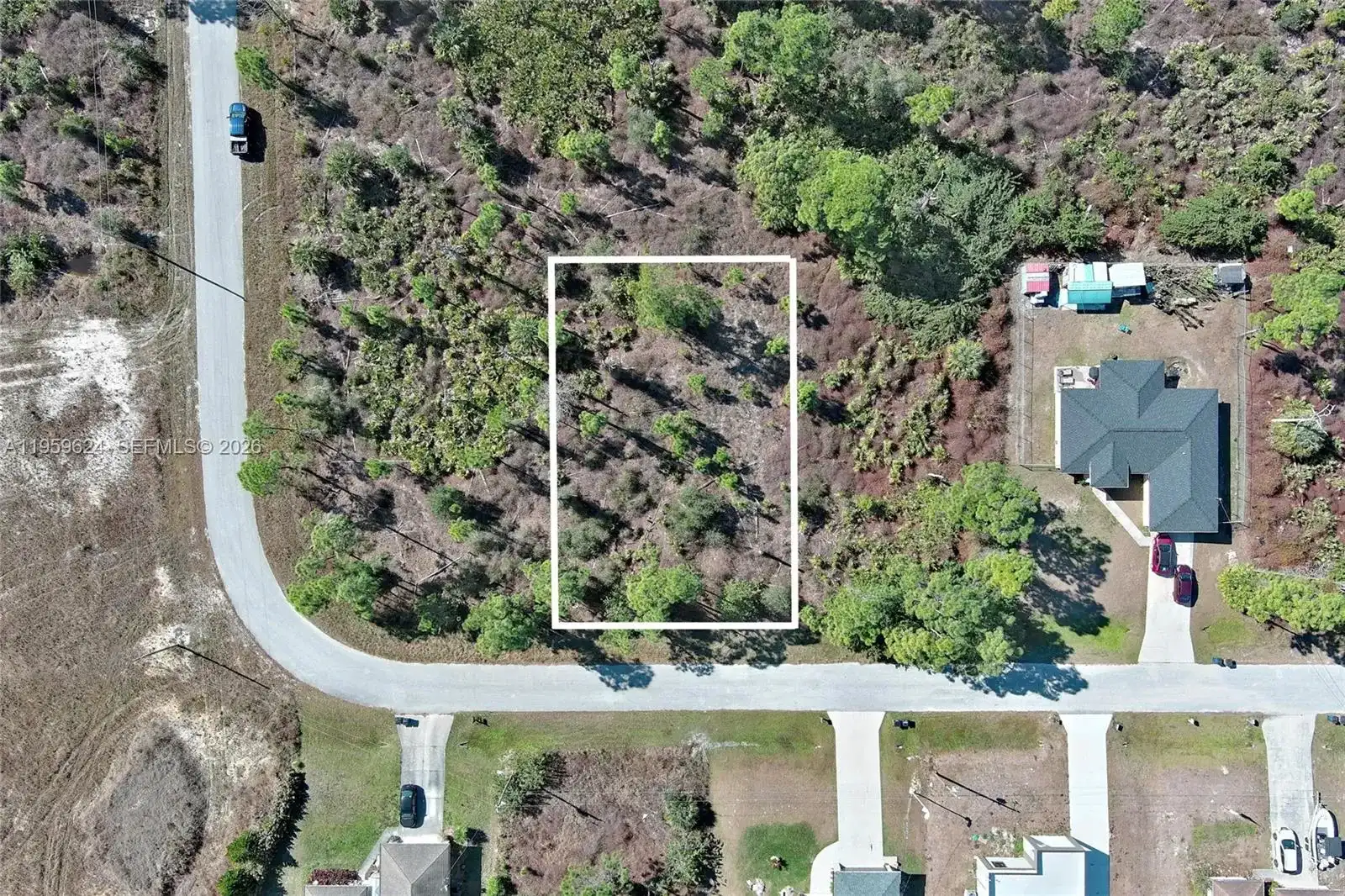 1053 Fayette Ave, Lehigh Acres FL 33974