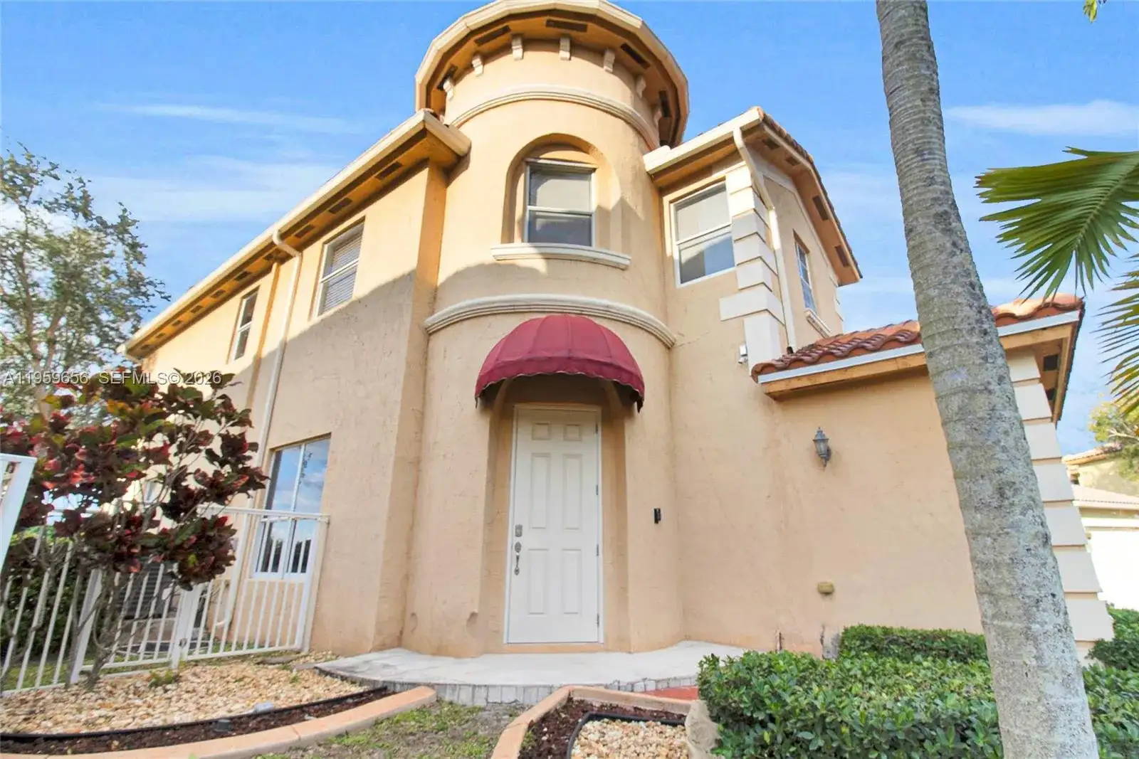 5330 SW 141st Ter, Miramar FL 33027 photo 2