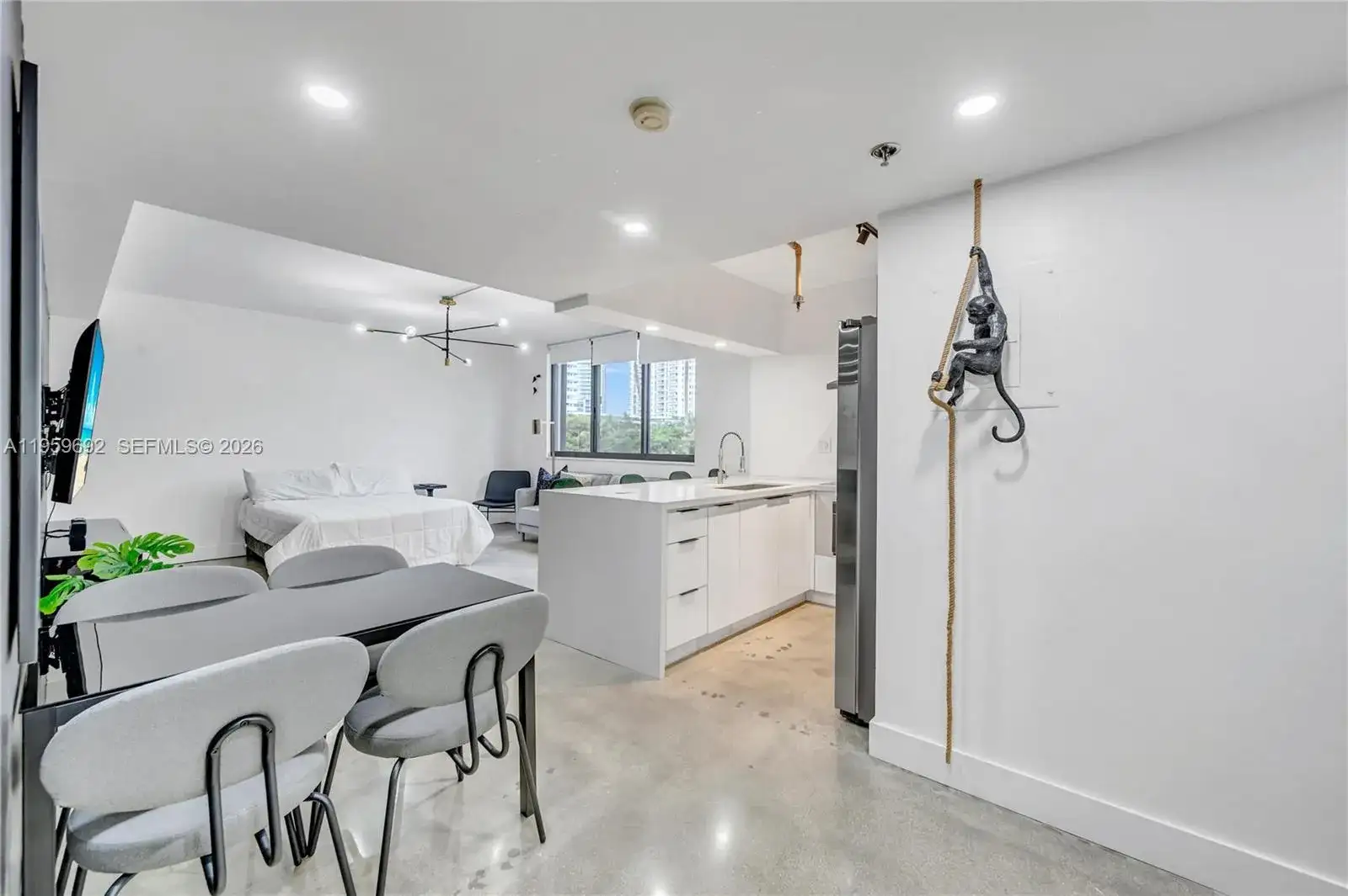540 Brickell Key Dr # 409, Miami FL 33131 photo 4