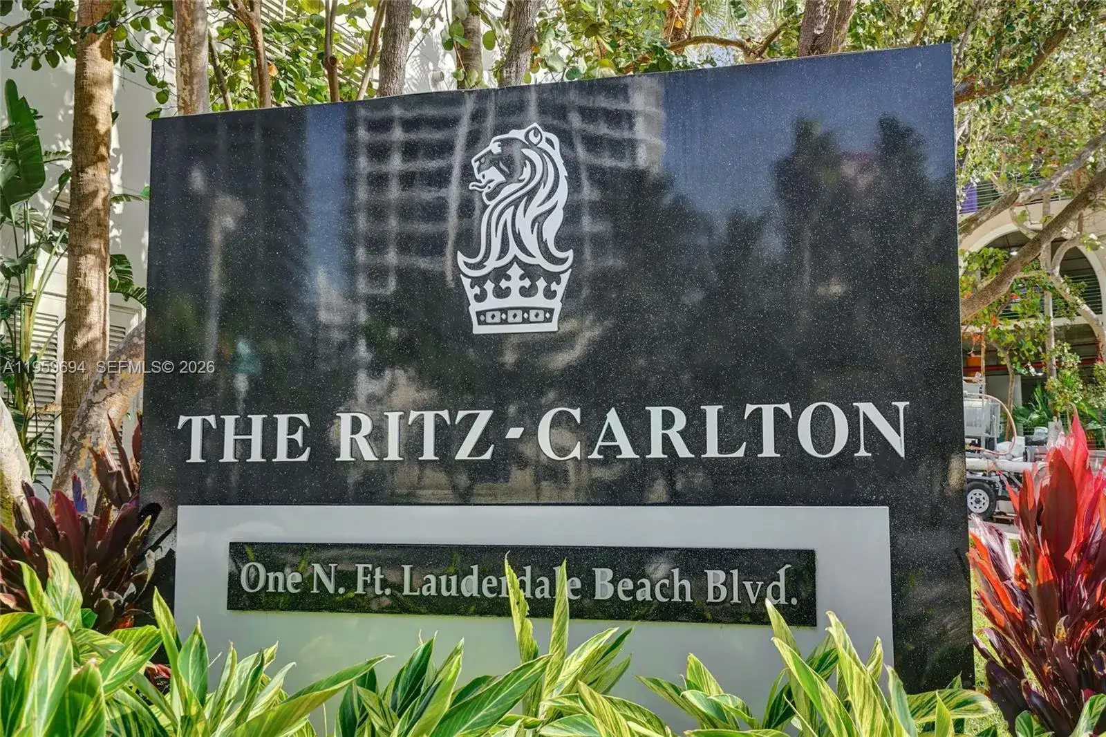 1 N Fort Lauderdale Beach Blvd # 1806, Fort Lauderdale FL 33304 photo 2