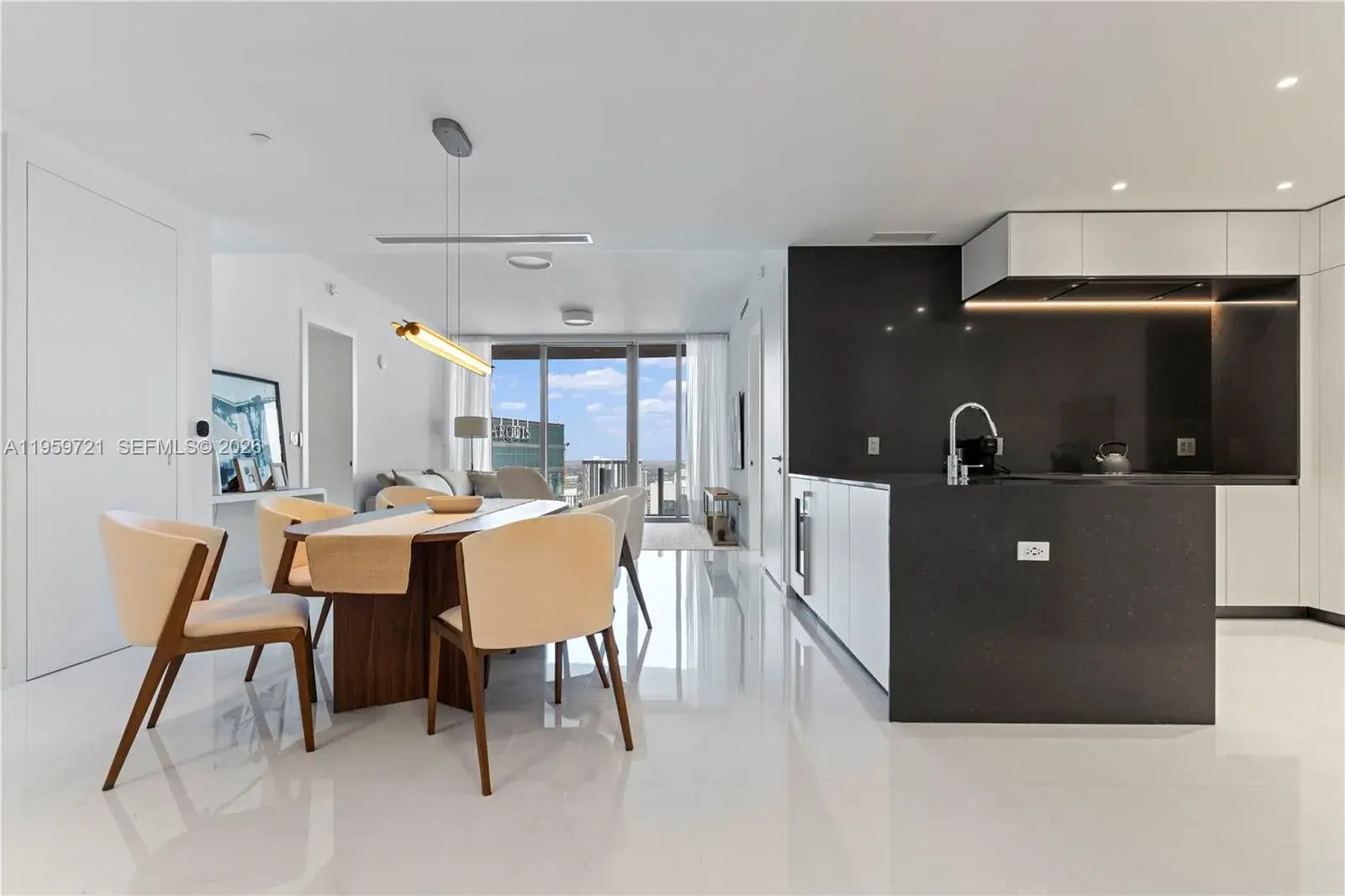 300 Biscayne Blvd Way # 4509, Miami FL 33131