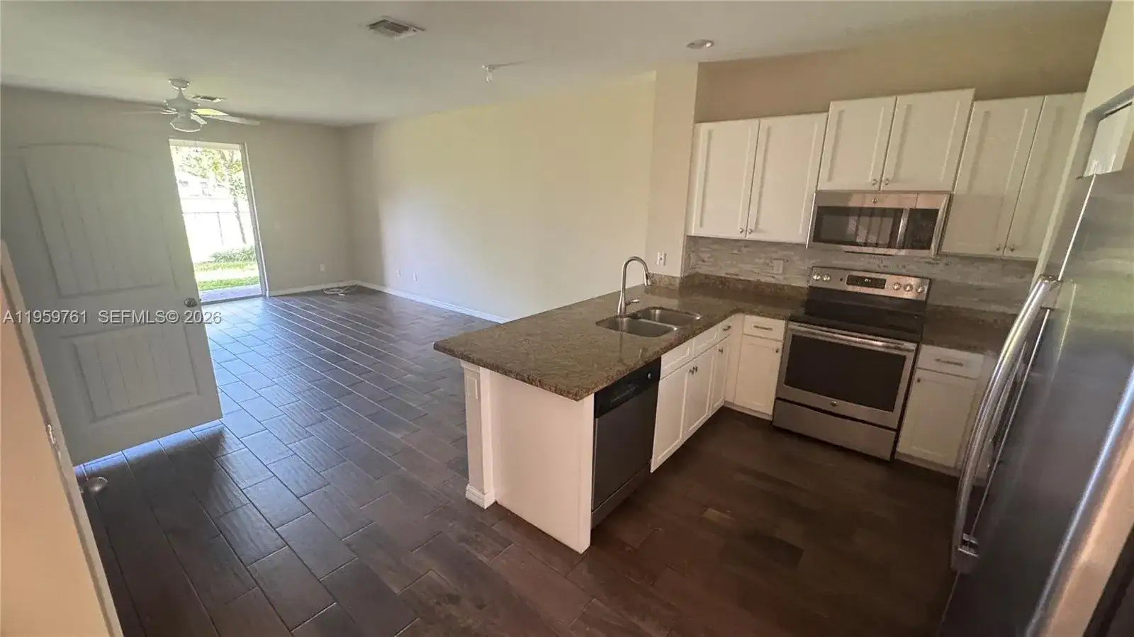 1121 Vermilion Dr # 1121, West Palm Beach FL 33461 photo 4