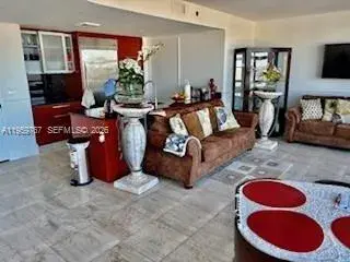 1830 S Ocean Dr # 5107, Hallandale Beach FL 33009