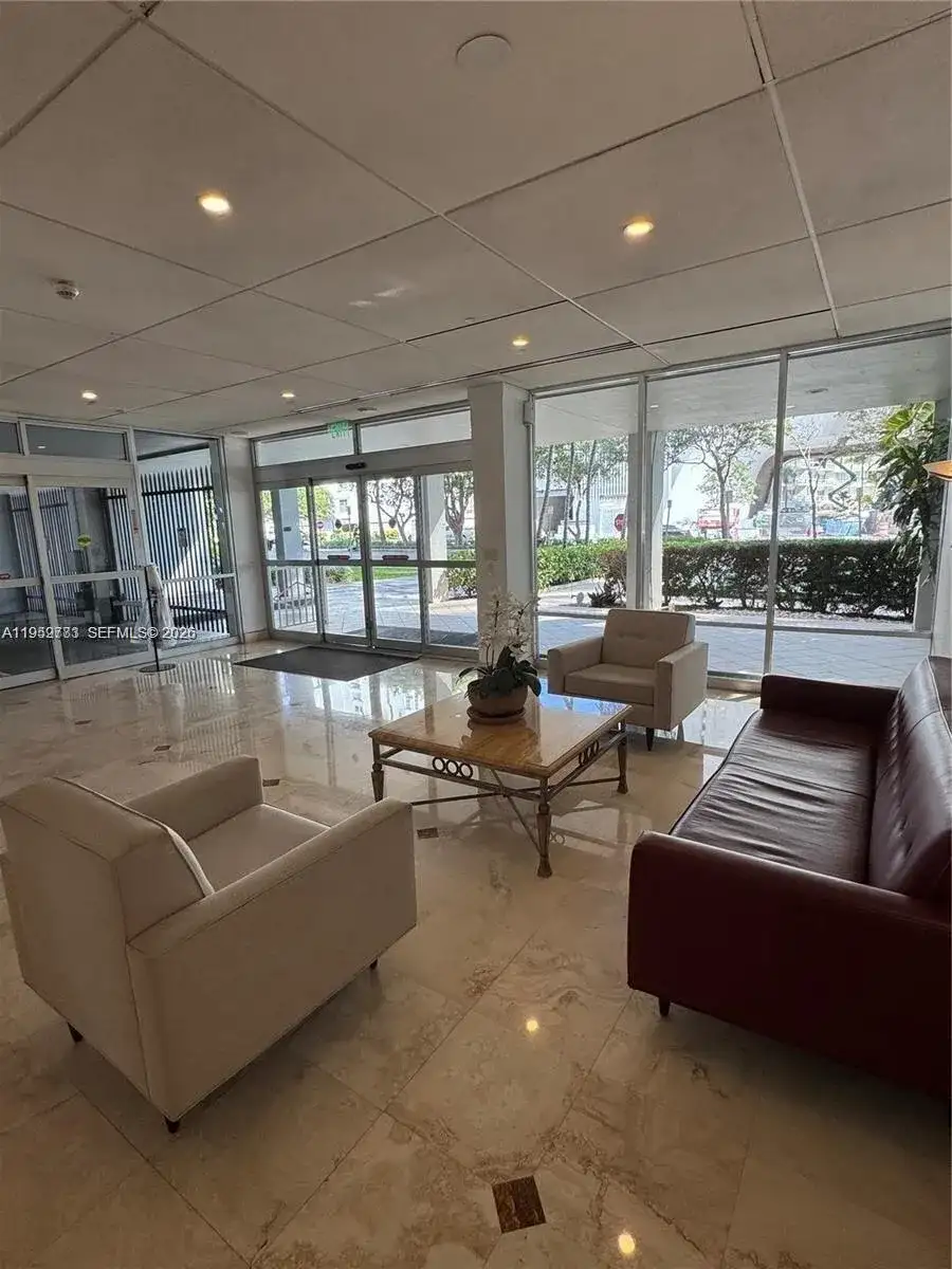 150 SE 25th Rd # 8L, Miami FL 33129 photo 2