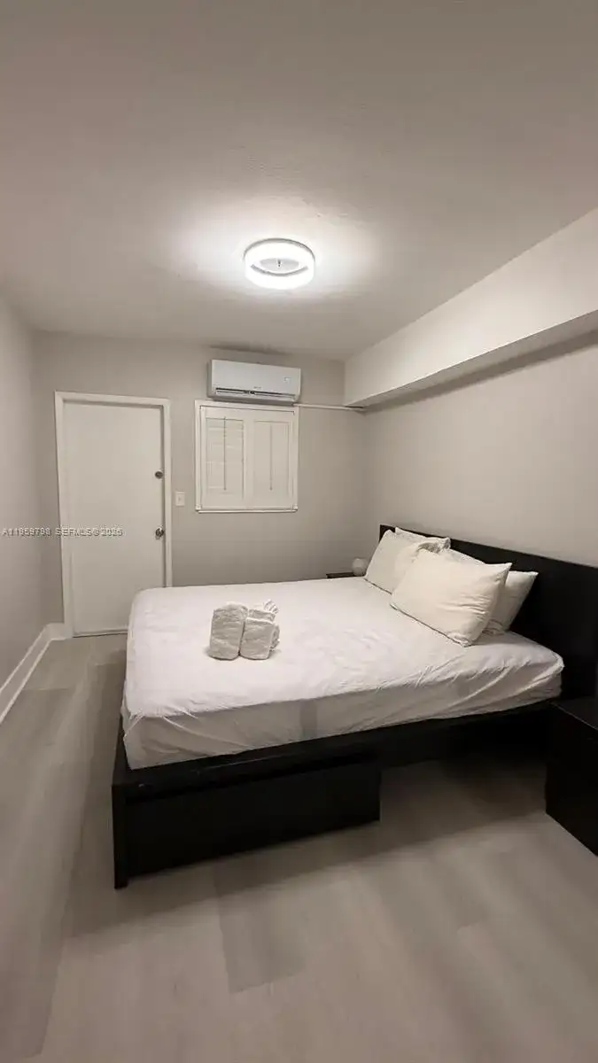 4201 Indian Creek Dr # 4, Miami Beach FL 33140 photo 2
