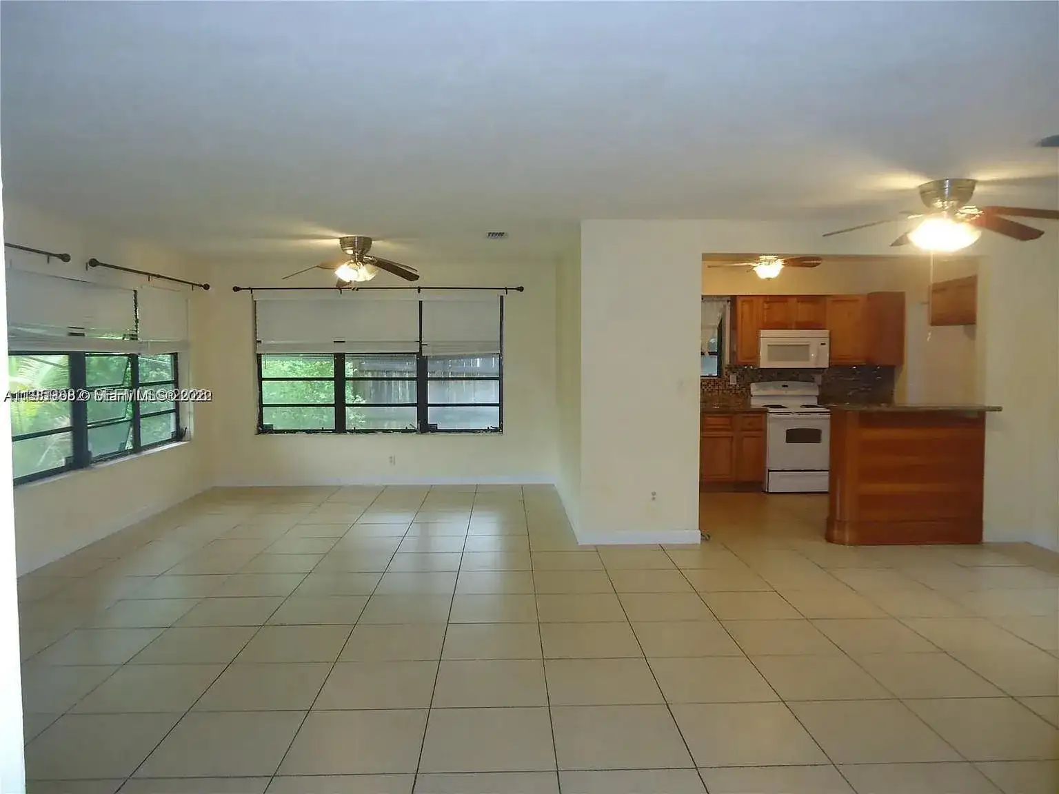 180 NE 128th St, North Miami FL 33161 photo 3
