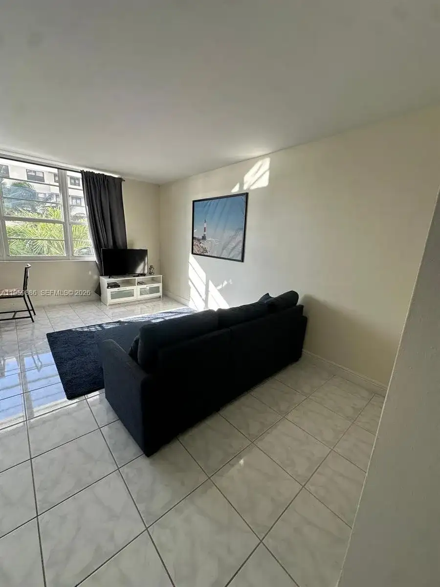 100 Lincoln Rd # 532, Miami Beach FL 33139 photo 5