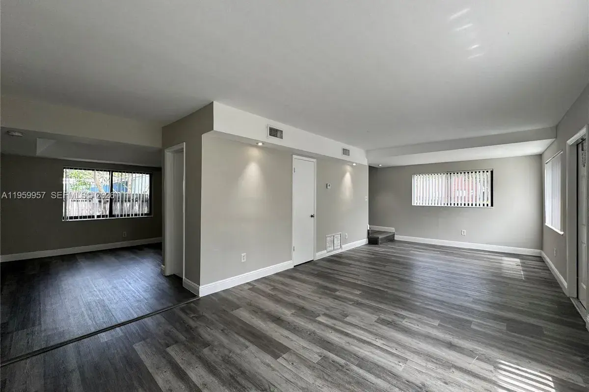 1041 SW 15th Ave # 10B, Fort Lauderdale FL 33312