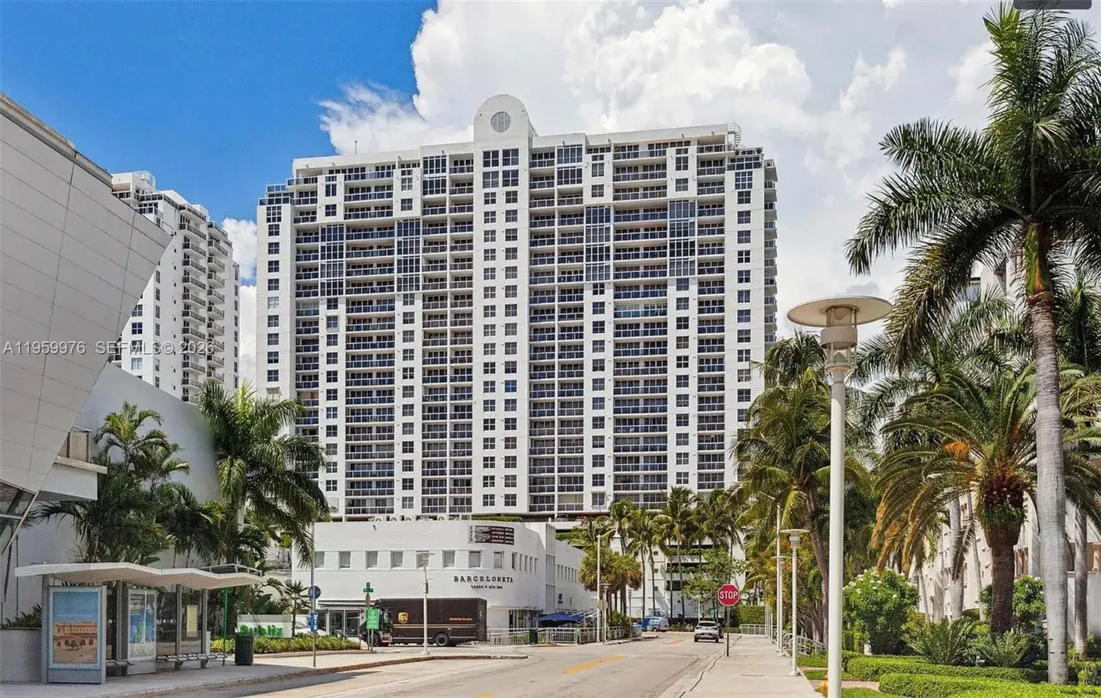 2 bedroom 2 bath Residential for sale at 1900 Sunset Harbour Dr # 1009, Miami Beach FL 33139