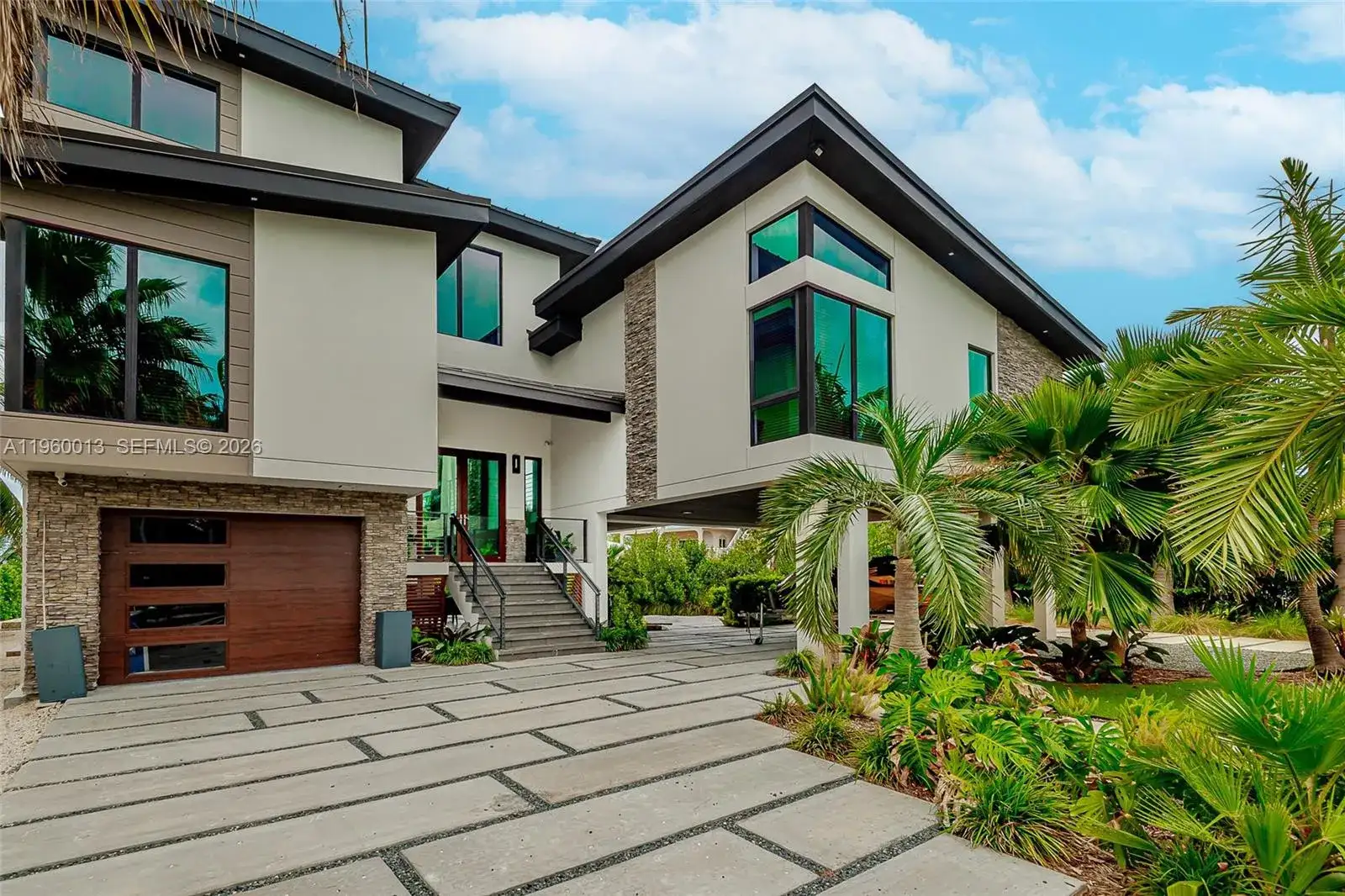 68 Mutiny Pl, Key Largo FL 33037 photo 2