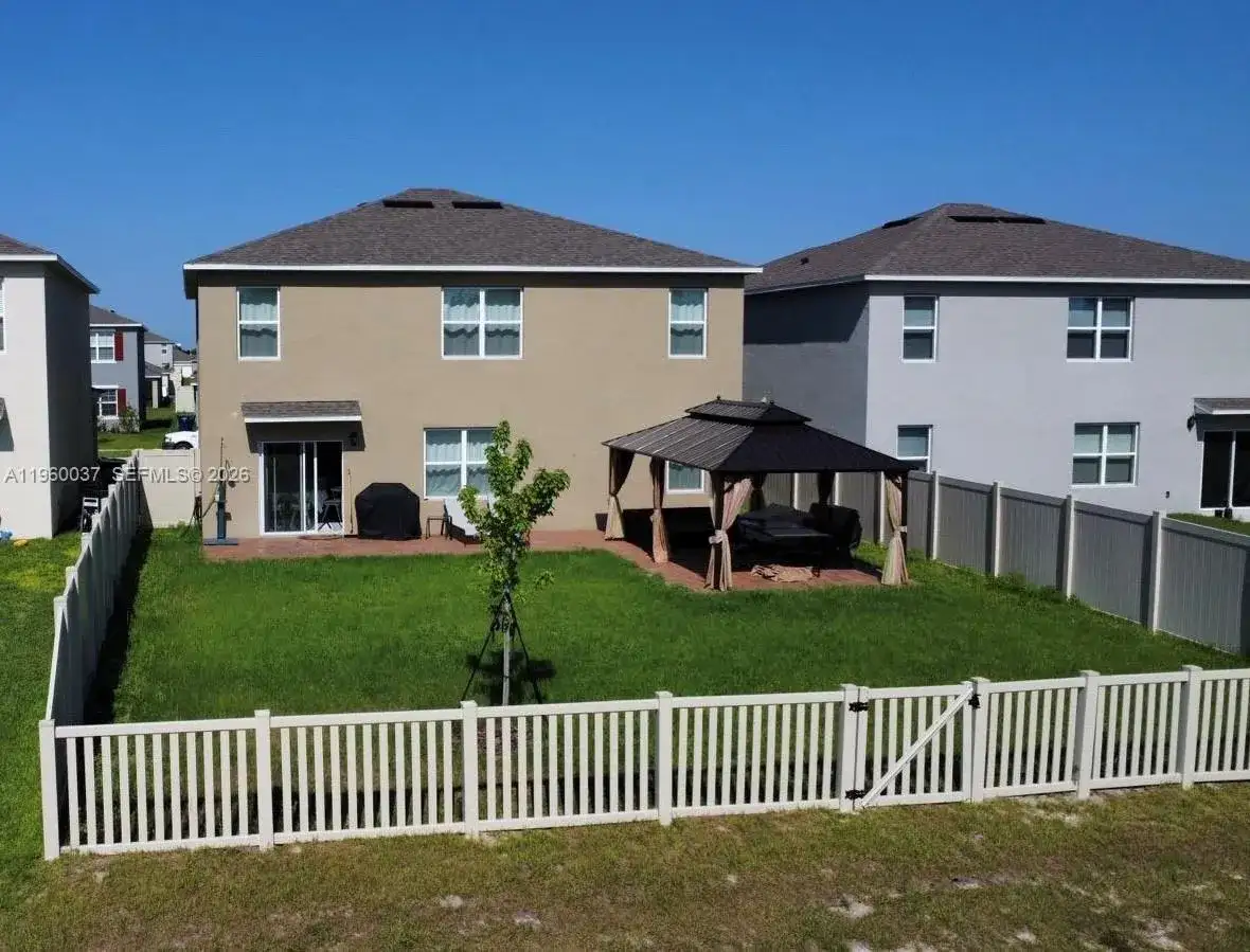740 Grove Street, Winter Haven FL 33881 photo 2