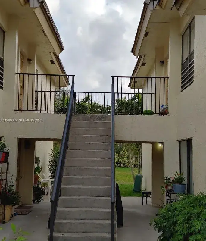 11128 Royal Palm Blvd # 10, Coral Springs FL 33065
