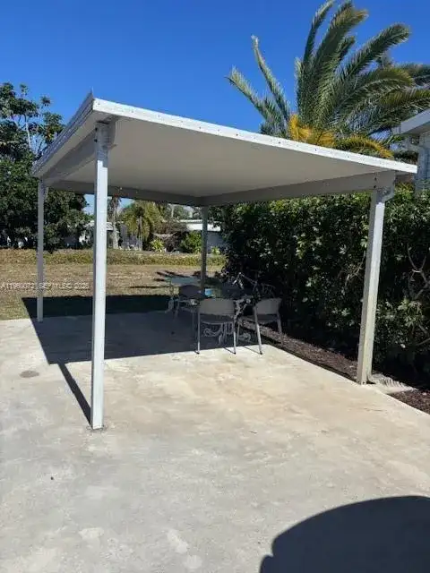 4201 Mocking Bird Dr, Boynton Beach FL 33436 photo 3