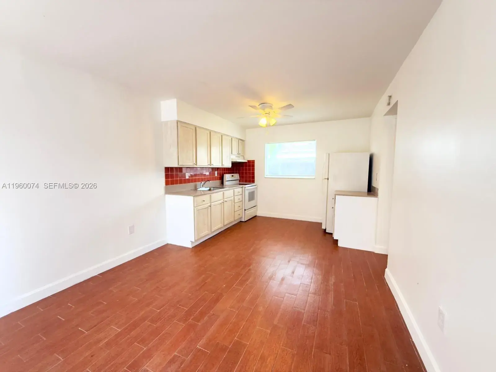 1942 Thomas St # C, Hollywood FL 33020