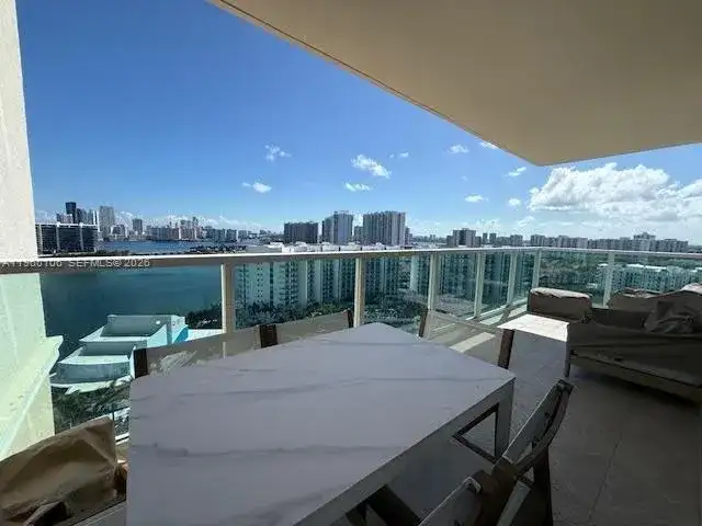 3330 NE 190th St # 1815, Aventura FL 33180 photo 2