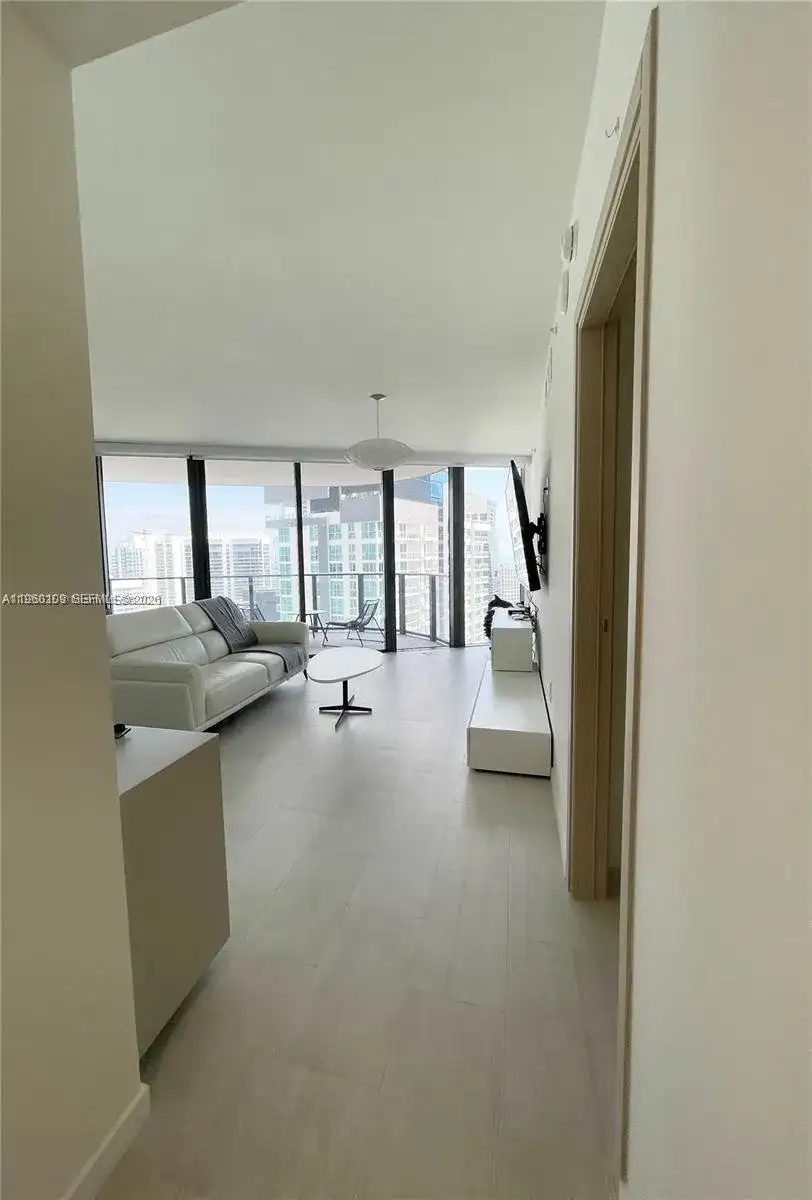 1000 Brickell Plz # 4301, Miami FL 33131 photo 5