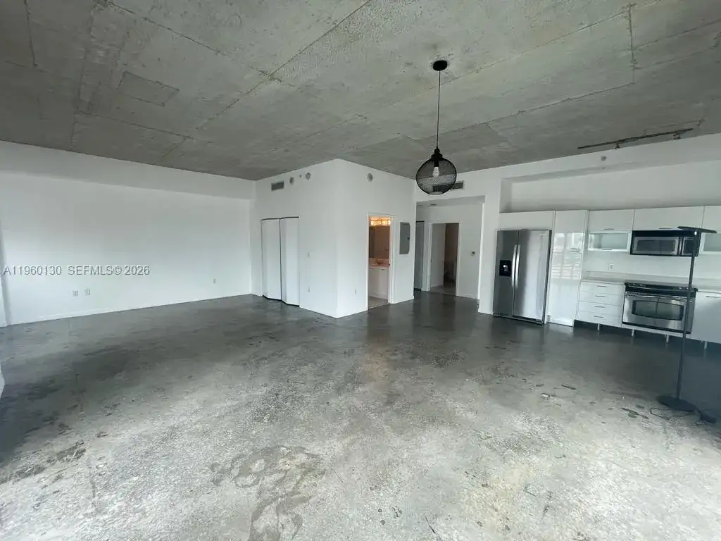 133 NE 2 AVE # 1813, Miami FL 33132 photo 2