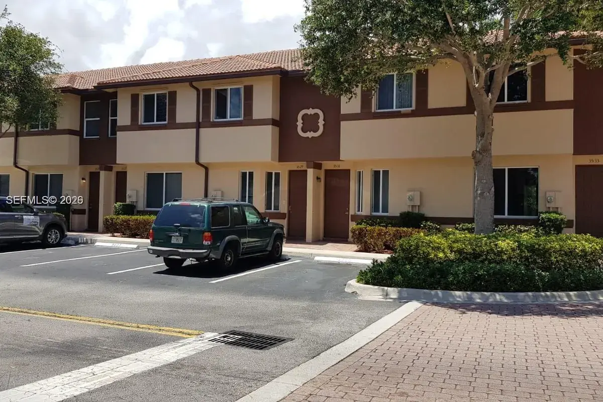 3525 Sonoma Dr, Riviera Beach FL 33404
