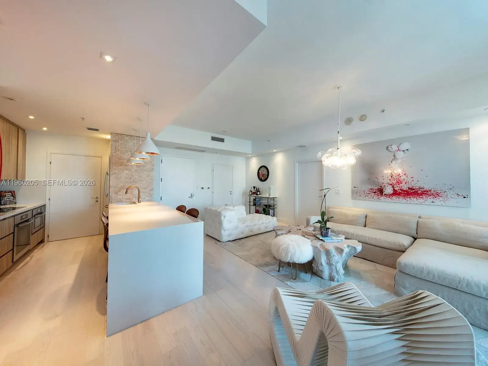 50 S Pointe Dr # 707, Miami Beach FL 33139 photo 5